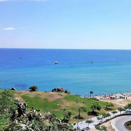 Oasis Beach-city Apartment Montgat