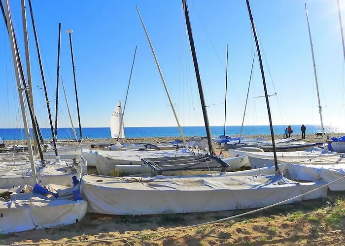 Oasis Beach-city Apartman